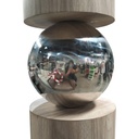 TOTEM GRANDE CON ESFERA