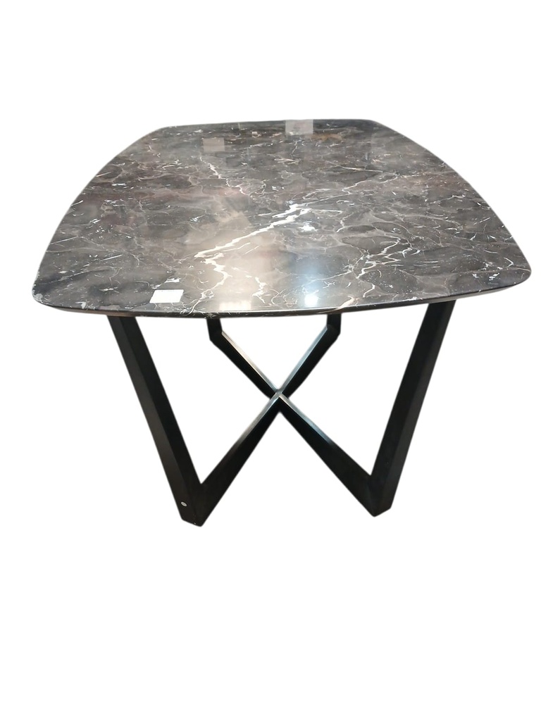 MESA DE MARMOL CON ESTRUCTURA DE METAL 