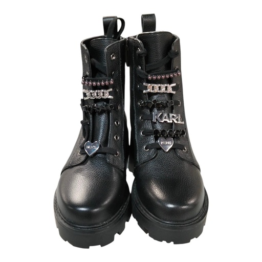 [LI12062026R3] BOTA LAGERFELD